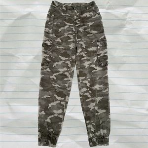 LAST CHANCE 🤍|2 for $20| American Eagle - Blue Camo Joggers